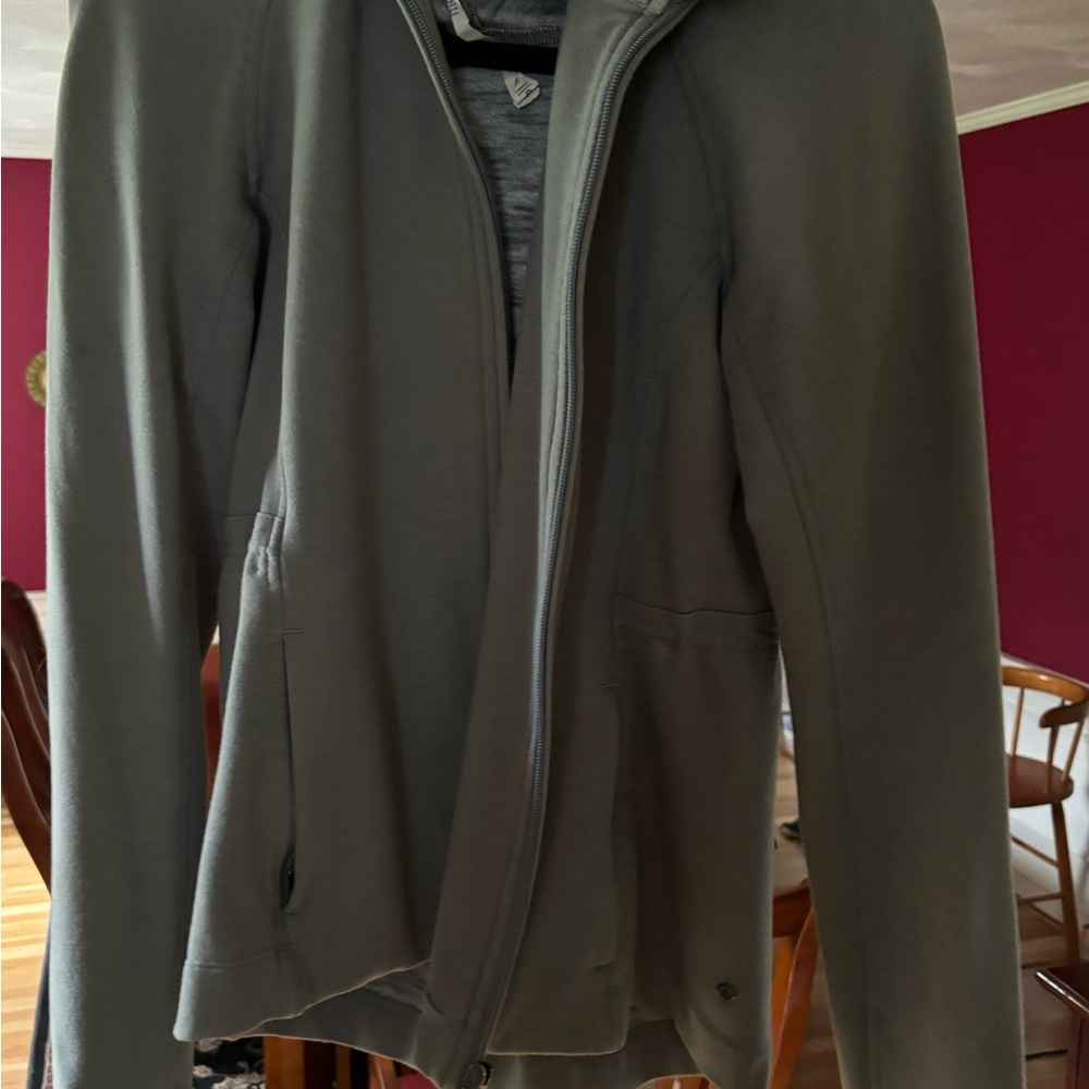 Gray Lulu zip up hoodie